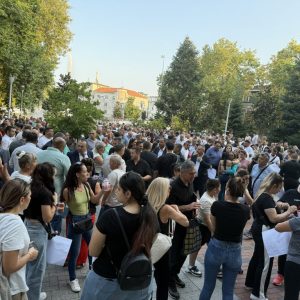 Протест във Варна след тежката катастрофа с три жертви в Разград (ВИДЕО)