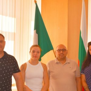Фатме Шабан получи парична награда от Община Разград за постигнати високи спортни резултати